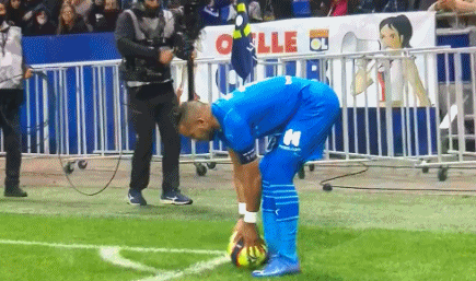 中超引援规则对球队的影响（中超引援政策如何影响球队）