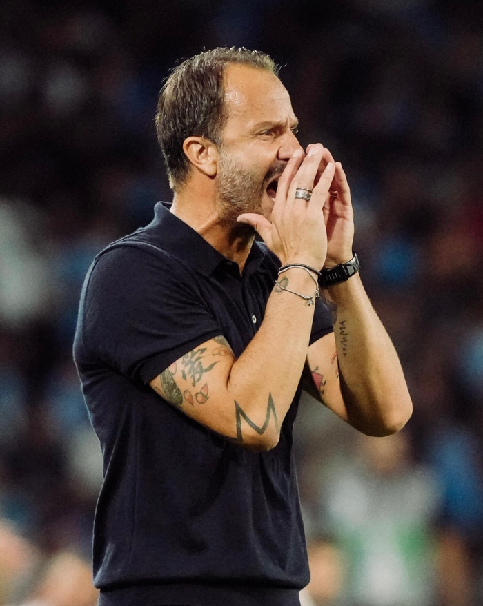 记者：曼城小将埃切韦里将提前结束在勒沃库森的租借（记者：曼城小将埃切韦里将提前结束勒沃库森租期）