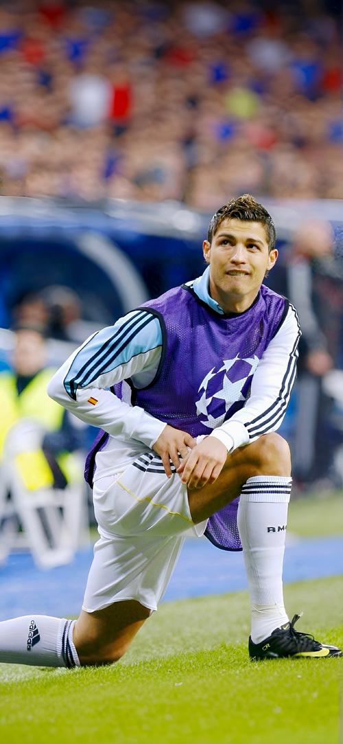 华夏幸福旧将许小龙：金元时代单场三、五百万的奖金很常见（华夏幸福前将许小龙谈金元时代：单场拿三五百万元奖金并不罕见）