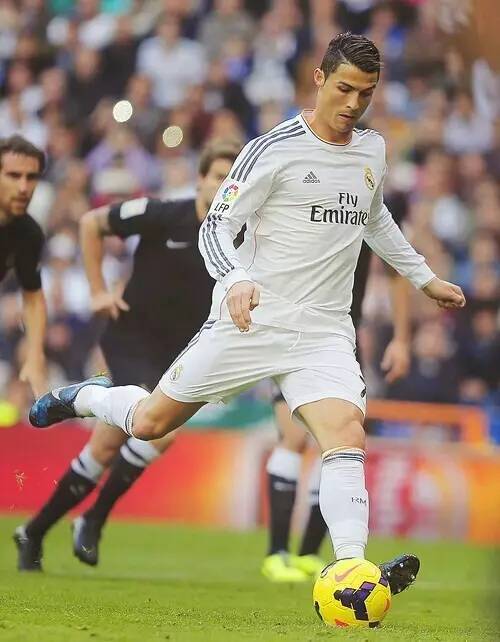 约克：曼联应多给年轻人机会，谢什科受伤奥比应该获得机会