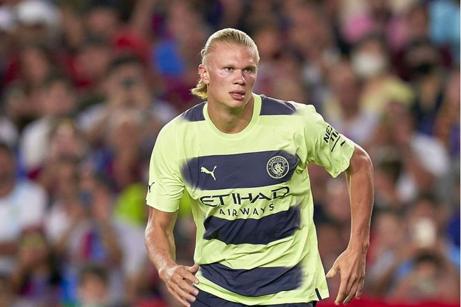 布朗：C罗不需要通过世界杯来证明什么，但大家希望看他捧杯（布朗：C罗无需靠世界杯证明自己，但球迷仍盼他捧起冠军奖杯）